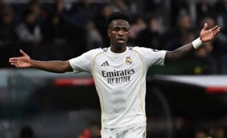 凌晨1点30皇马开球：双杀对手+西甲9连赢姆巴佩冲40球