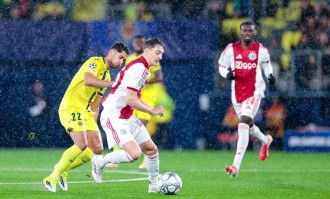 欧冠2-1逆转荷甲第三，阿贾克斯力保晋级希望