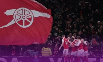 16岁天才补时破门！阿森纳2比0绝杀埃弗顿领跑，切尔西却遭两连败